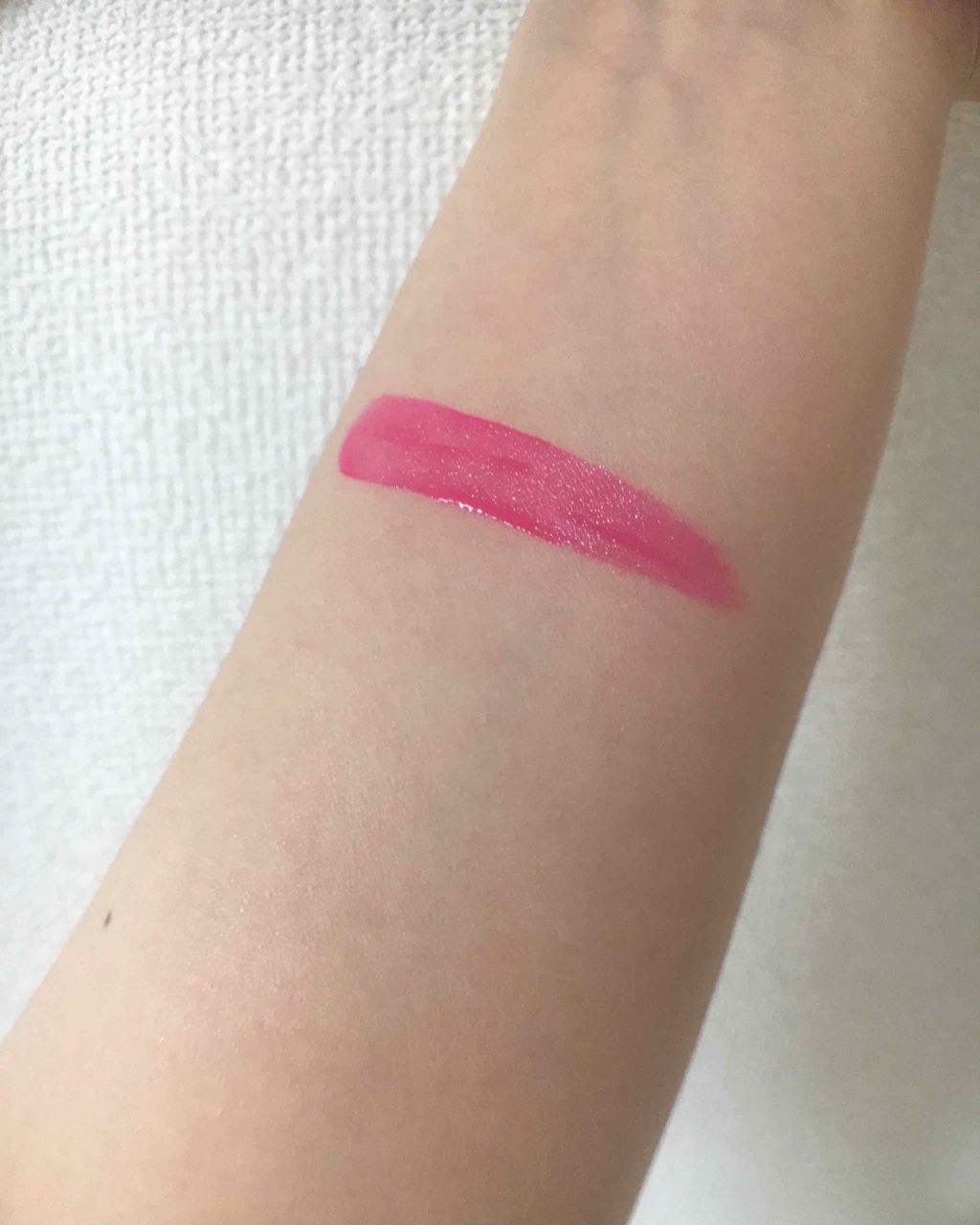 プロマンスリップカラーシャイン/LABIOTTE/口紅を使ったクチコミ(3枚目)