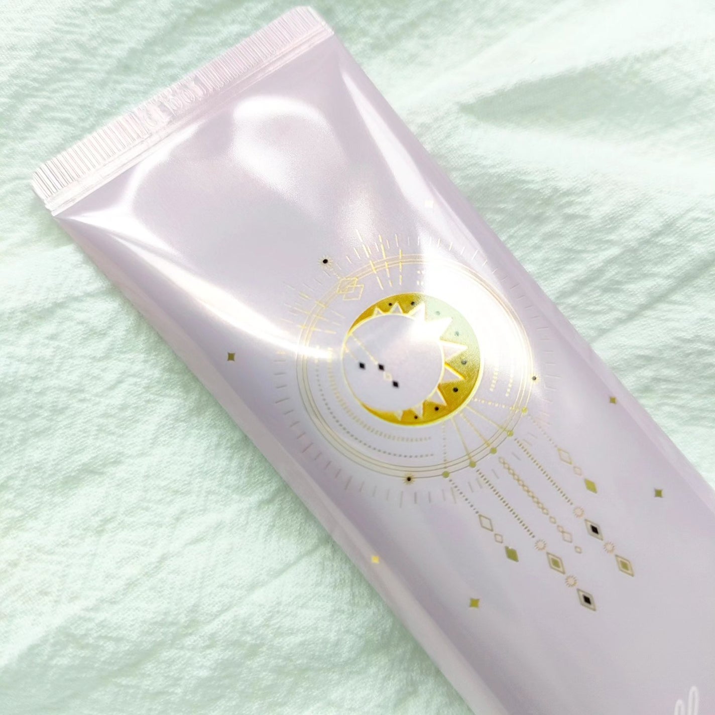 コラーゲンモイスチャーカラーコントロール/illuN/化粧下地を使ったクチコミ(5枚目)