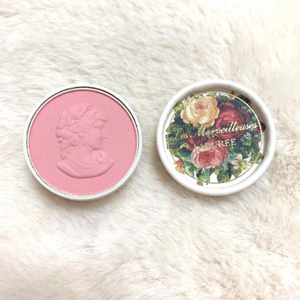 ミニ プレスト チークカラー/レ・メルヴェイユーズ ラデュレ/パウダーチークを使ったクチコミ(1枚目)