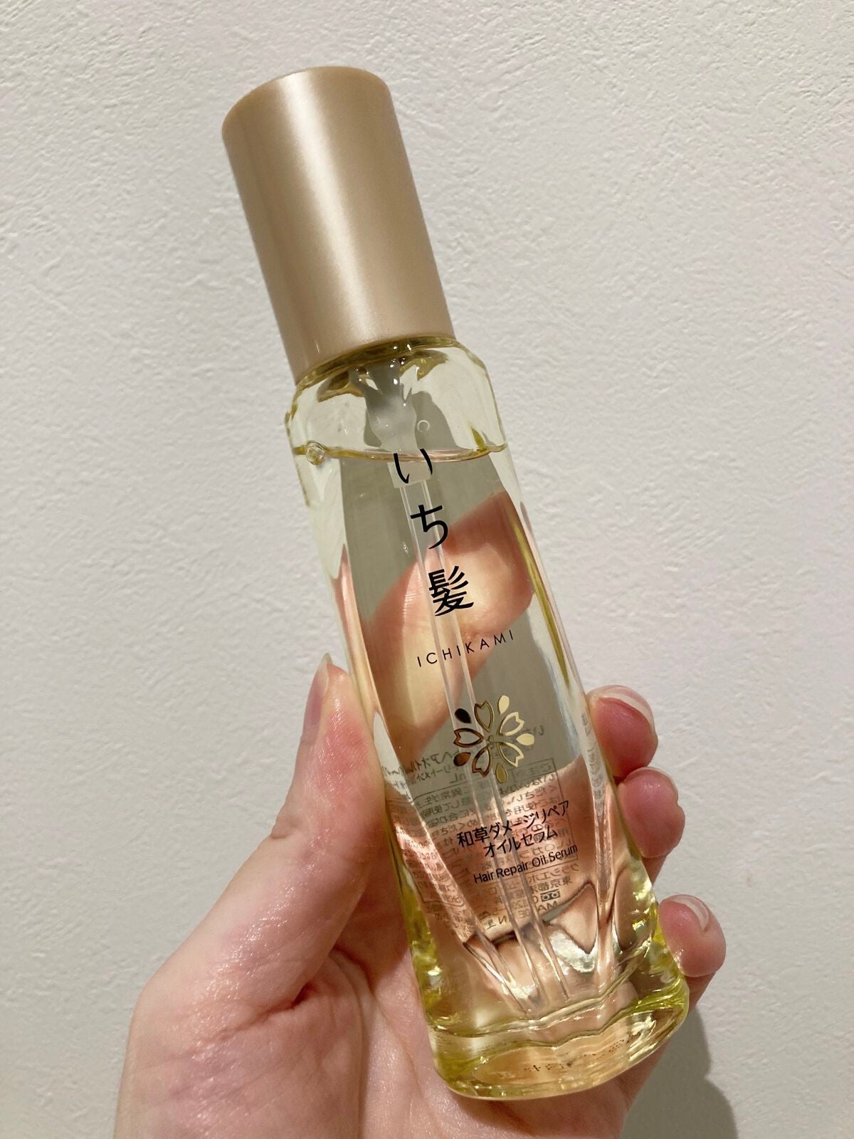和草ダメージリペアオイルセラム/いち髪/ヘアオイルを使ったクチコミ(2枚目)