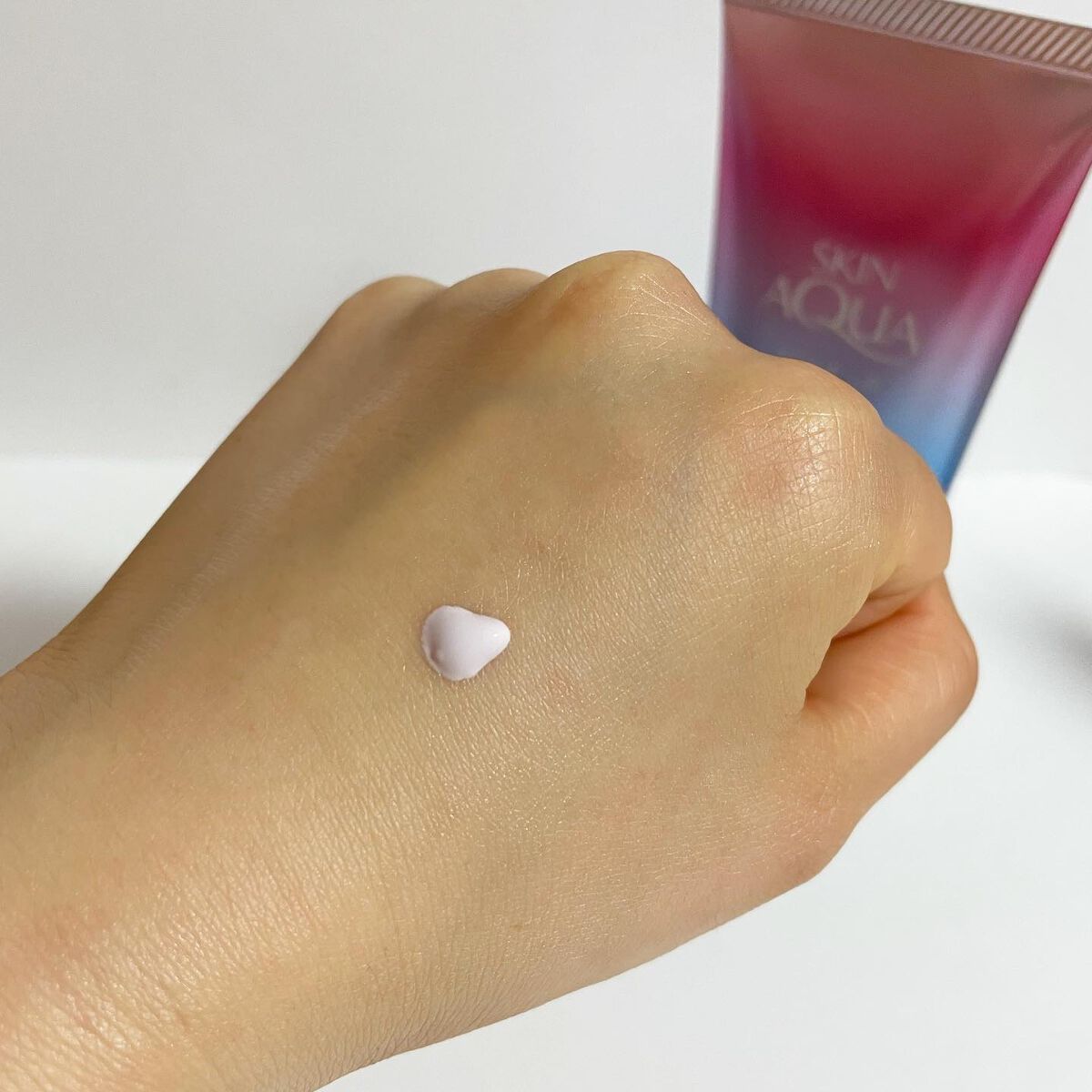 スキンアクア トーンアップUVエッセンス/スキンアクア/日焼け止めクリームを使ったクチコミ（3枚目）