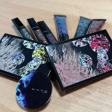 KATE 魂コレクション デザイニングシェードパレット3D/KATE/シェーディングを使ったクチコミ(7枚目)