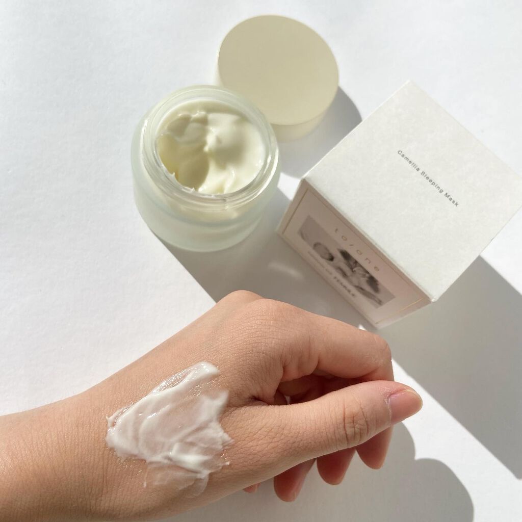 to/one カメリアウォーター スリーピングマスクのクチコミ「買ってしまった〜〜♡！！LIPSではまだレポしてる人がいなかった😲！
to/one × FEM.....」（3枚目）