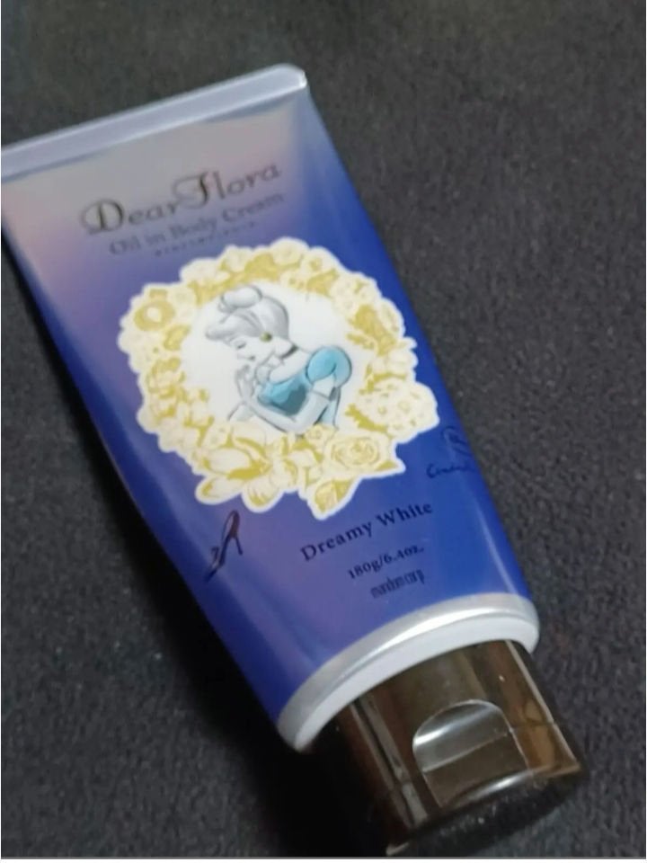 ディアフローラ オイルインボディクリーム ドリーミーホワイト/マンダム/ボディクリームを使ったクチコミ(5枚目)