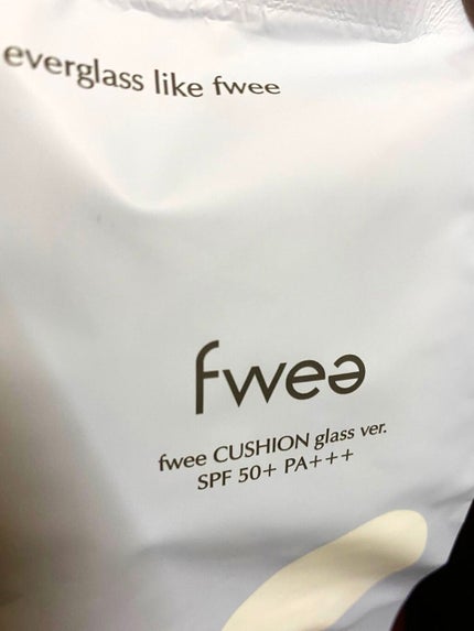 フィークッションガラス/fwee/クッションファンデーションを使ったクチコミ(3枚目)
