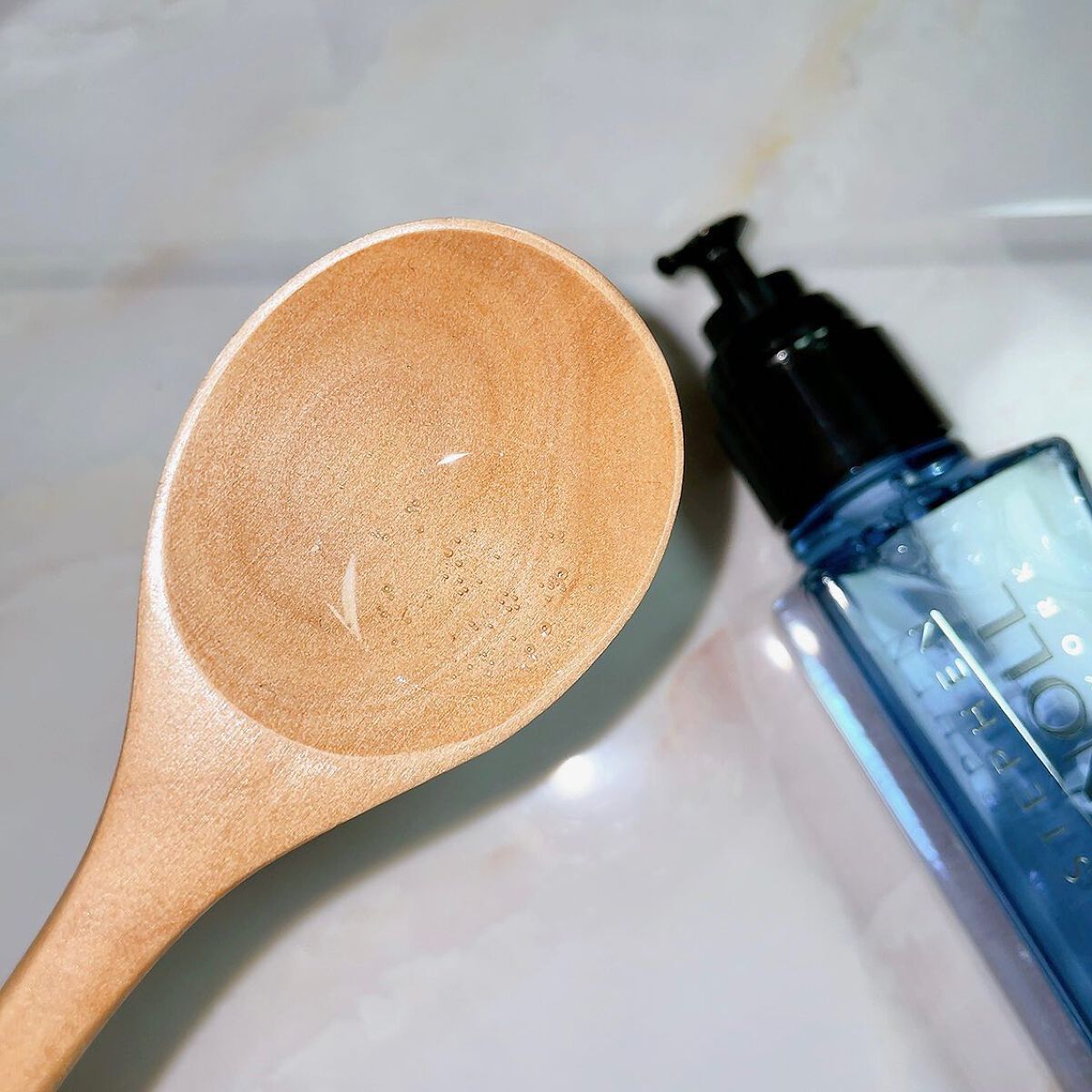 フォルムコントロール ヘアオイル W/スティーブンノル ニューヨーク/ヘアオイルを使ったクチコミ(3枚目)