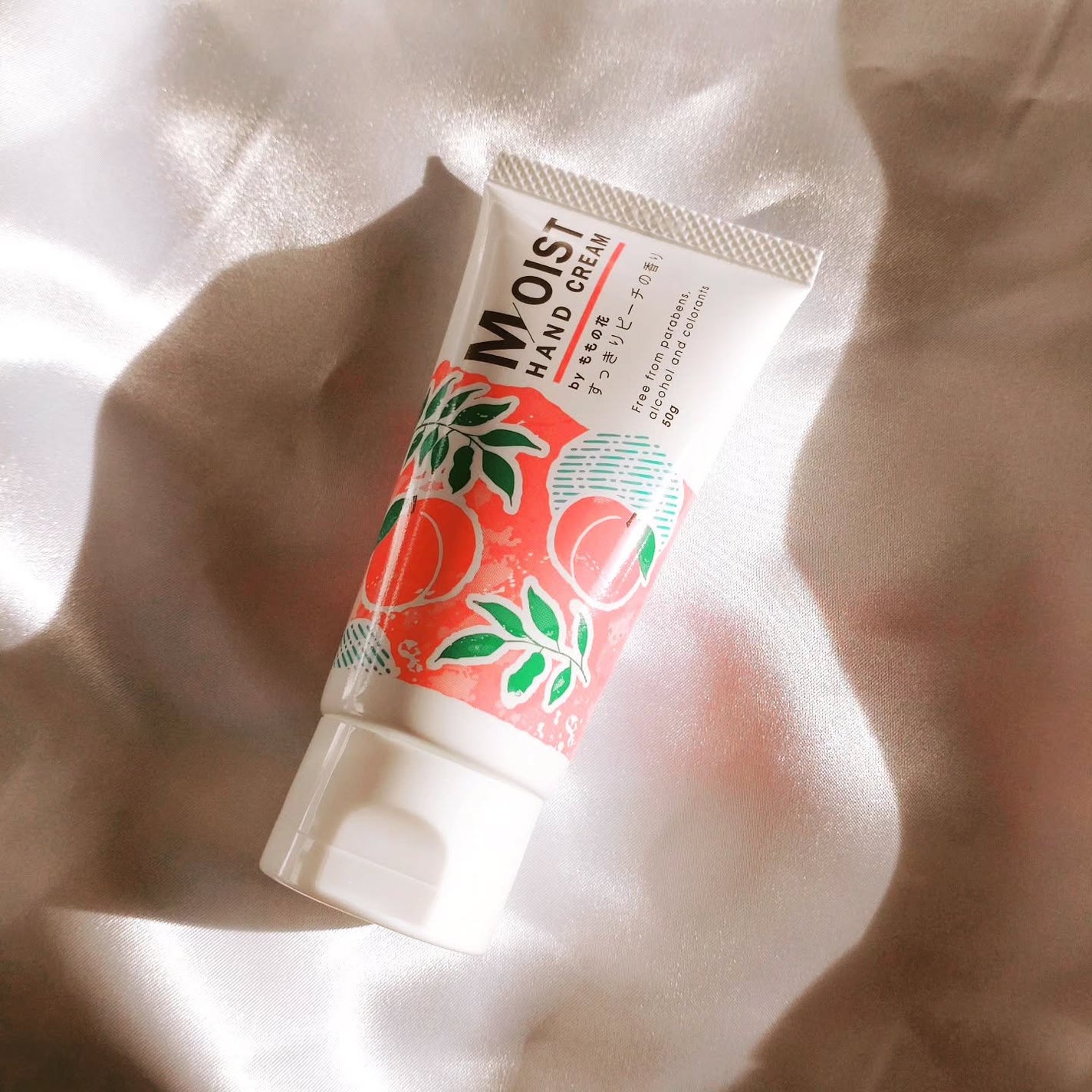 ももの花 モイストハンドクリーム すっきりピーチの香り/オリヂナル/ハンドクリームを使ったクチコミ(4枚目)