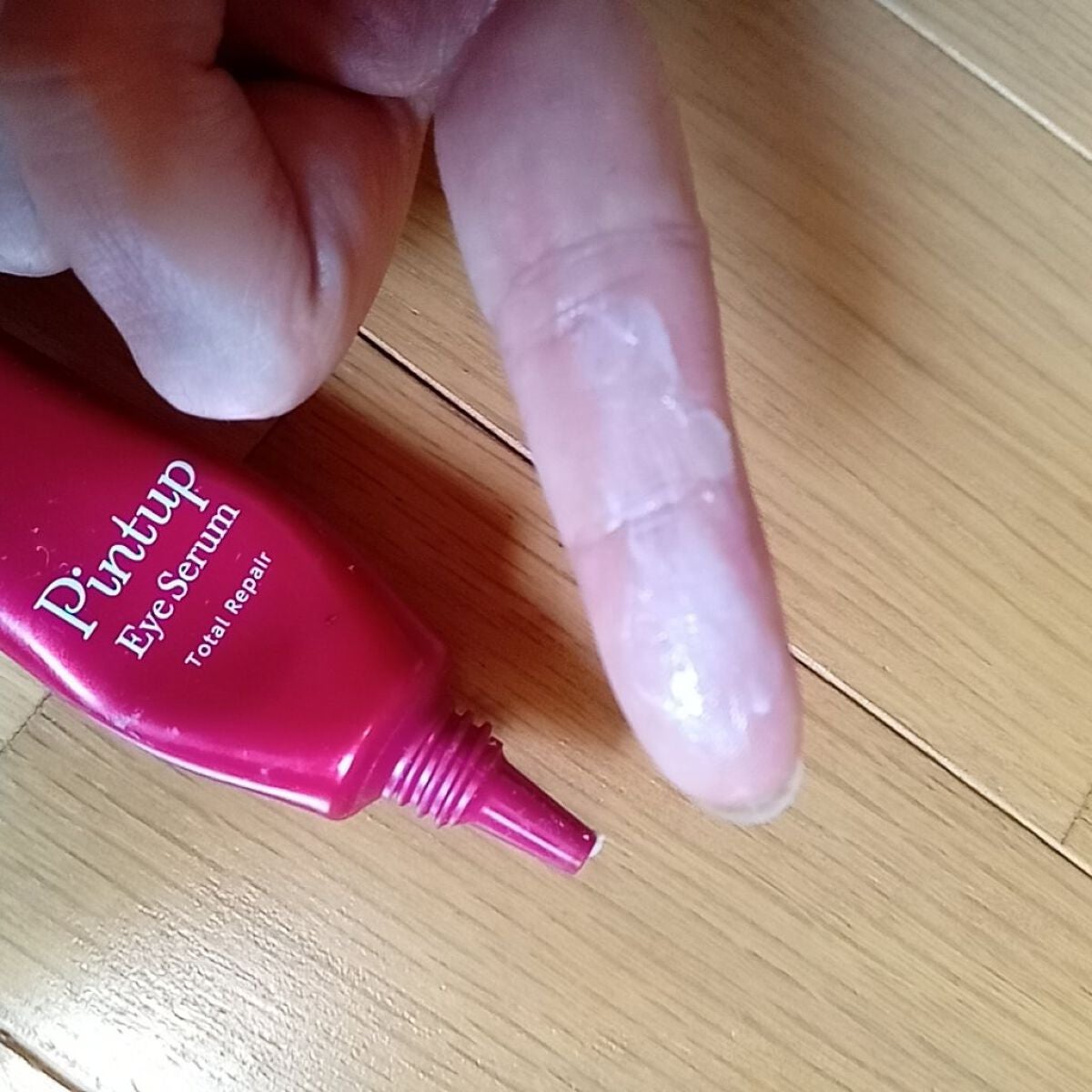 ピントアップ アイセラム /Pintup/アイケア・アイクリームを使ったクチコミ(3枚目)