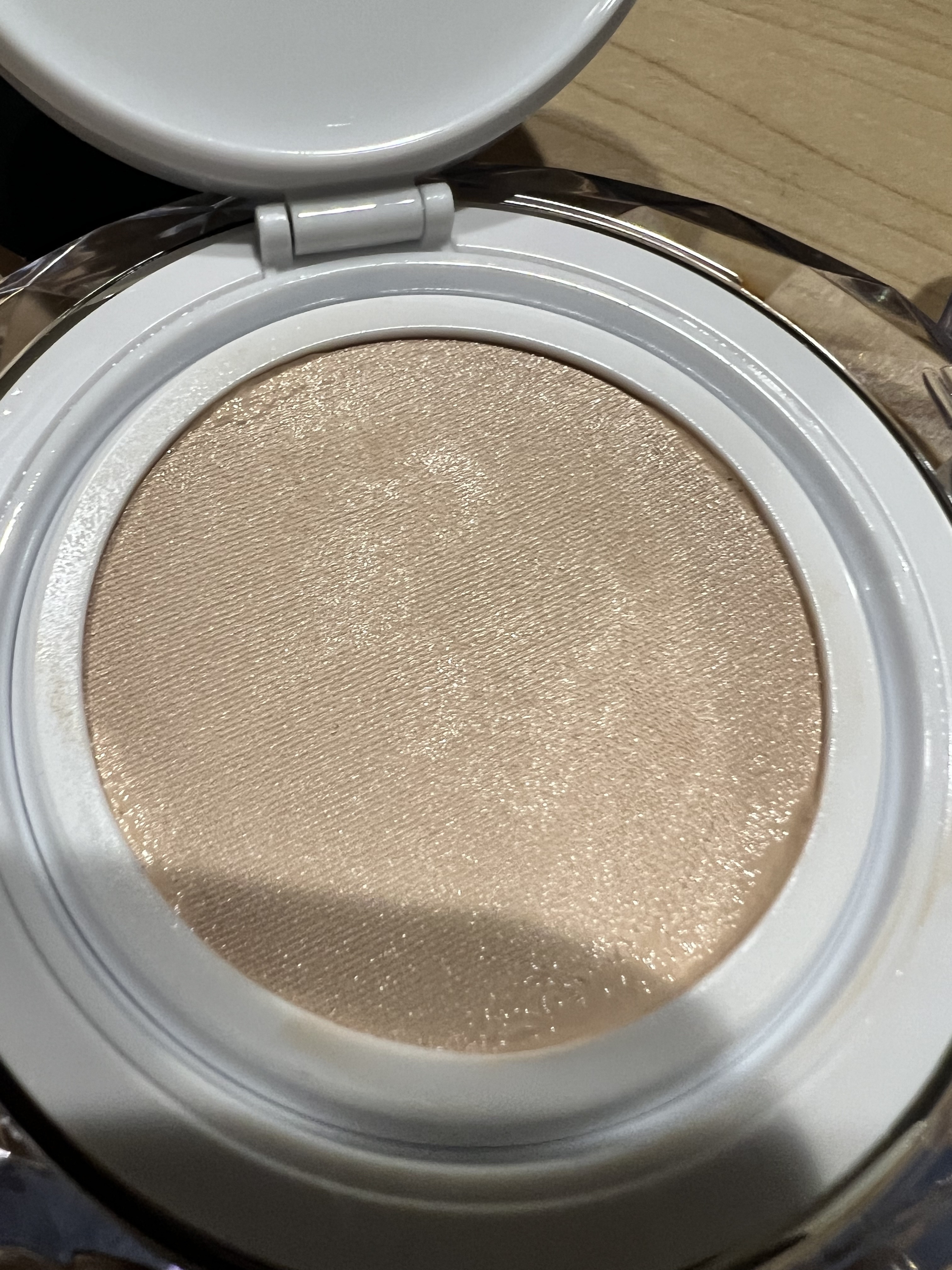 マスクフィット クリスタルメッシュクッション/TIRTIR(ティルティル)/クッションファンデーションを使ったクチコミ（2枚目）