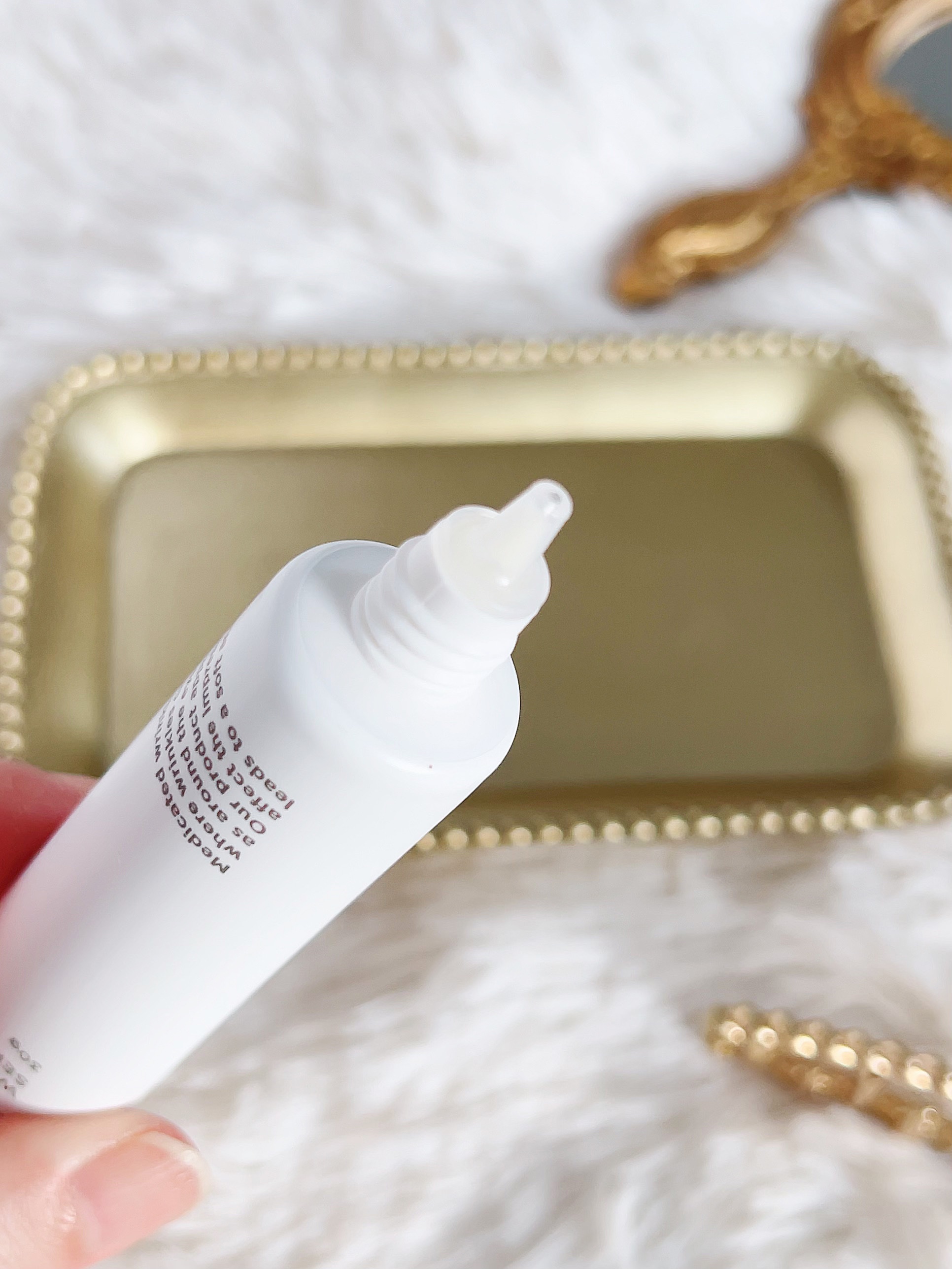 薬用 リンクルセラム/エトヴォス/美容液を使ったクチコミ（3枚目）