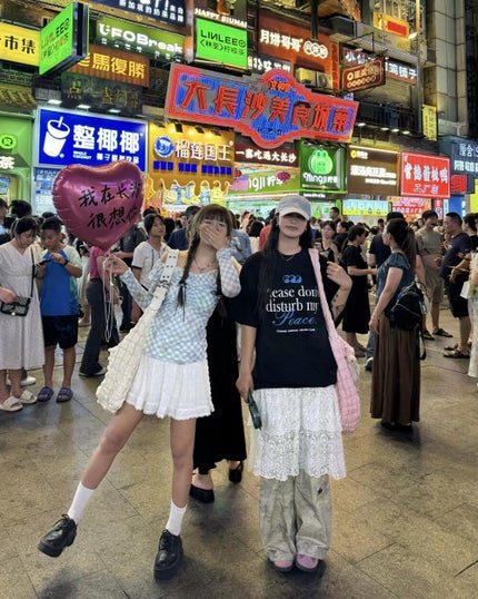 ひとみ on LIPS 「友達と長沙に行くことが必要だね!#コーデ#韓国ファッション#韓..」(4枚目)