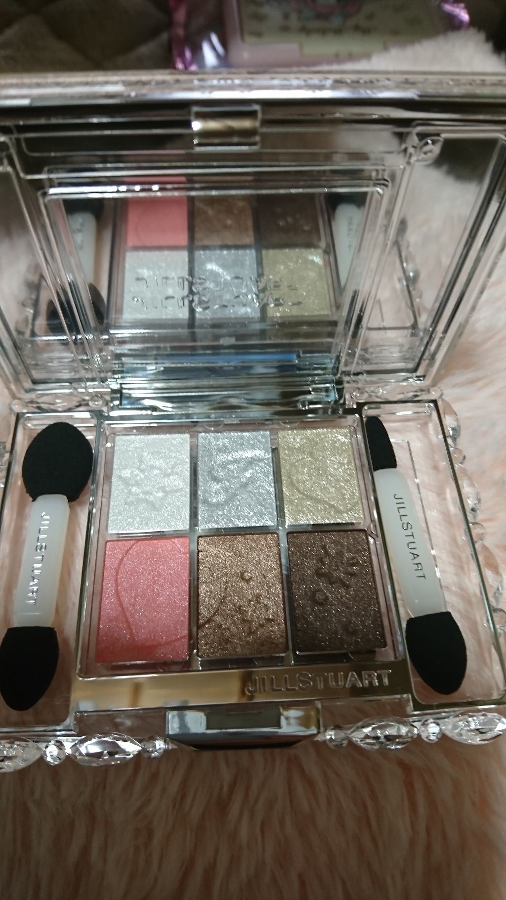 ホワイトラブストーリー コレクション (クリスマスコフレ 2018)/JILL STUART/メイクアップキットを使ったクチコミ(1枚目)