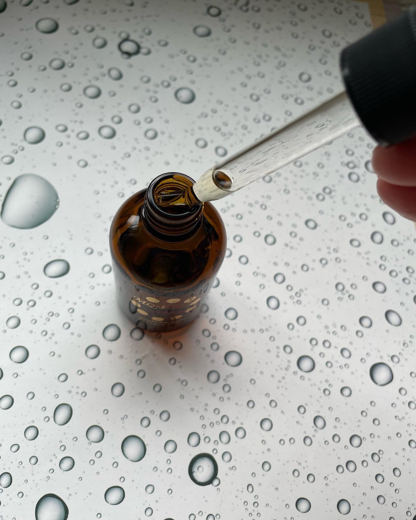 ritan on LIPS 「おはようございます😊今日は真珠肌 エッセンスMQ-1が届いたの..」(3枚目)