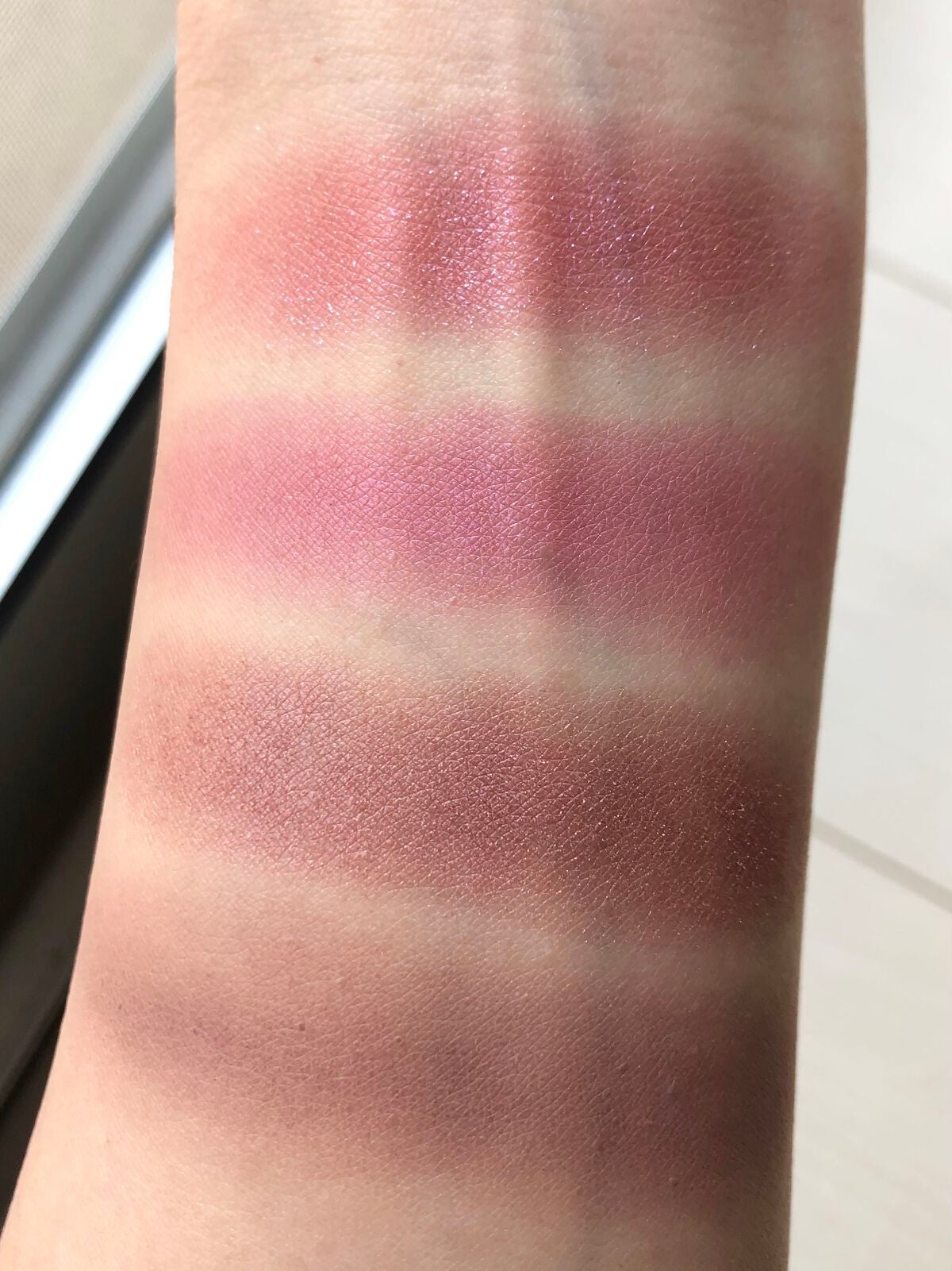 アイカラーレーション/LUNASOL/アイシャドウパレットを使ったクチコミ(4枚目)