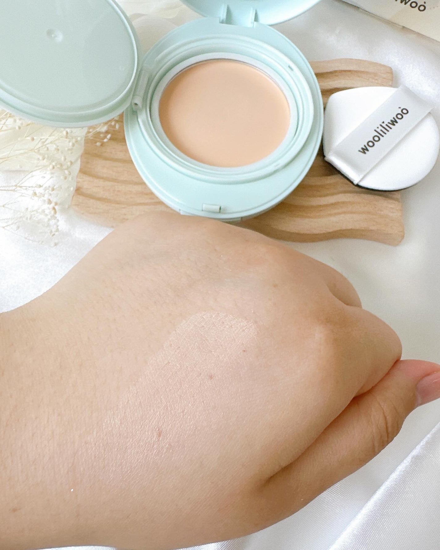 ベージュサンバーム/wooliliwoo/化粧下地を使ったクチコミ(5枚目)