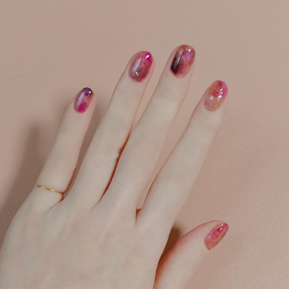 gel lab pro/Deborah Lippmann(デボラリップマン)/マニキュアを使ったクチコミ(2枚目)