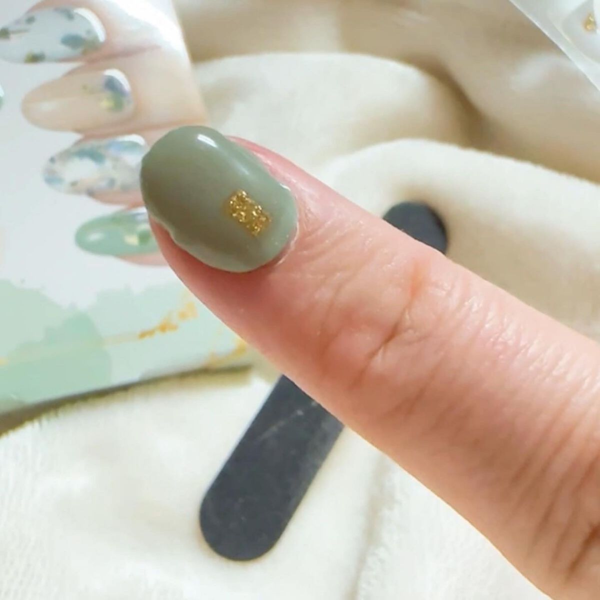 セミキュアジェルネイルシール ハンド用/LYSD’OR/ネイルシールを使ったクチコミ(5枚目)