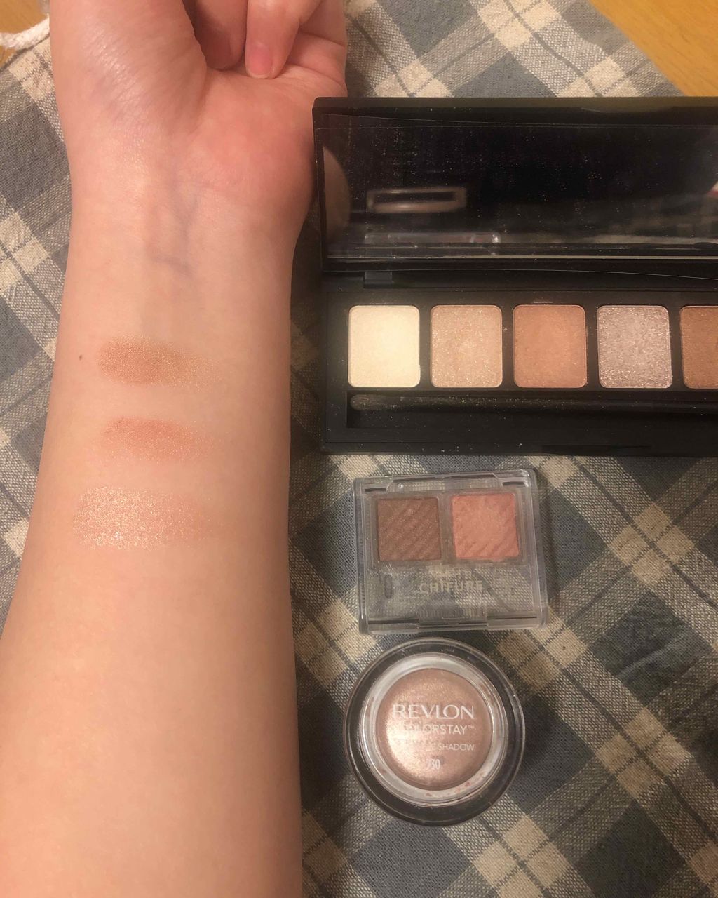 アイカラーベース/無印良品/アイシャドウベースを使ったクチコミ（3枚目）