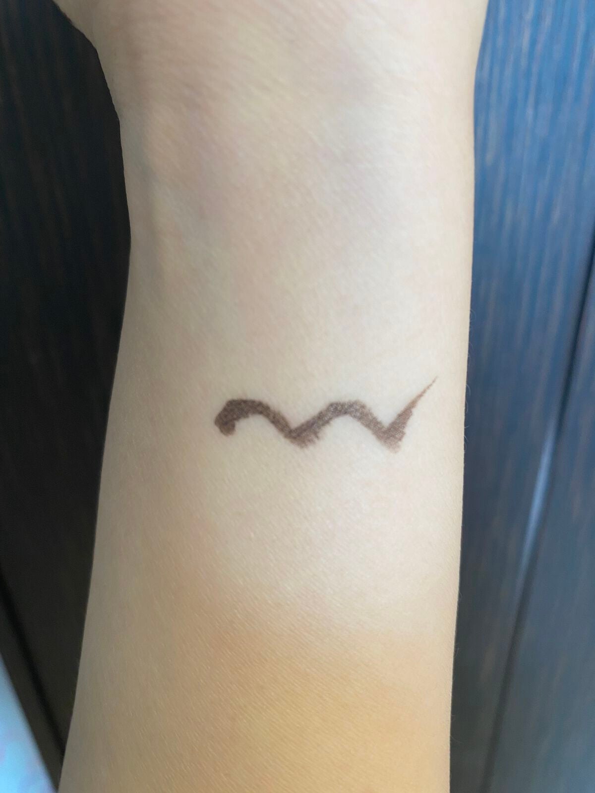 スキルレスライナー/LUMIURGLAS/リキッドアイライナーを使ったクチコミ(2枚目)