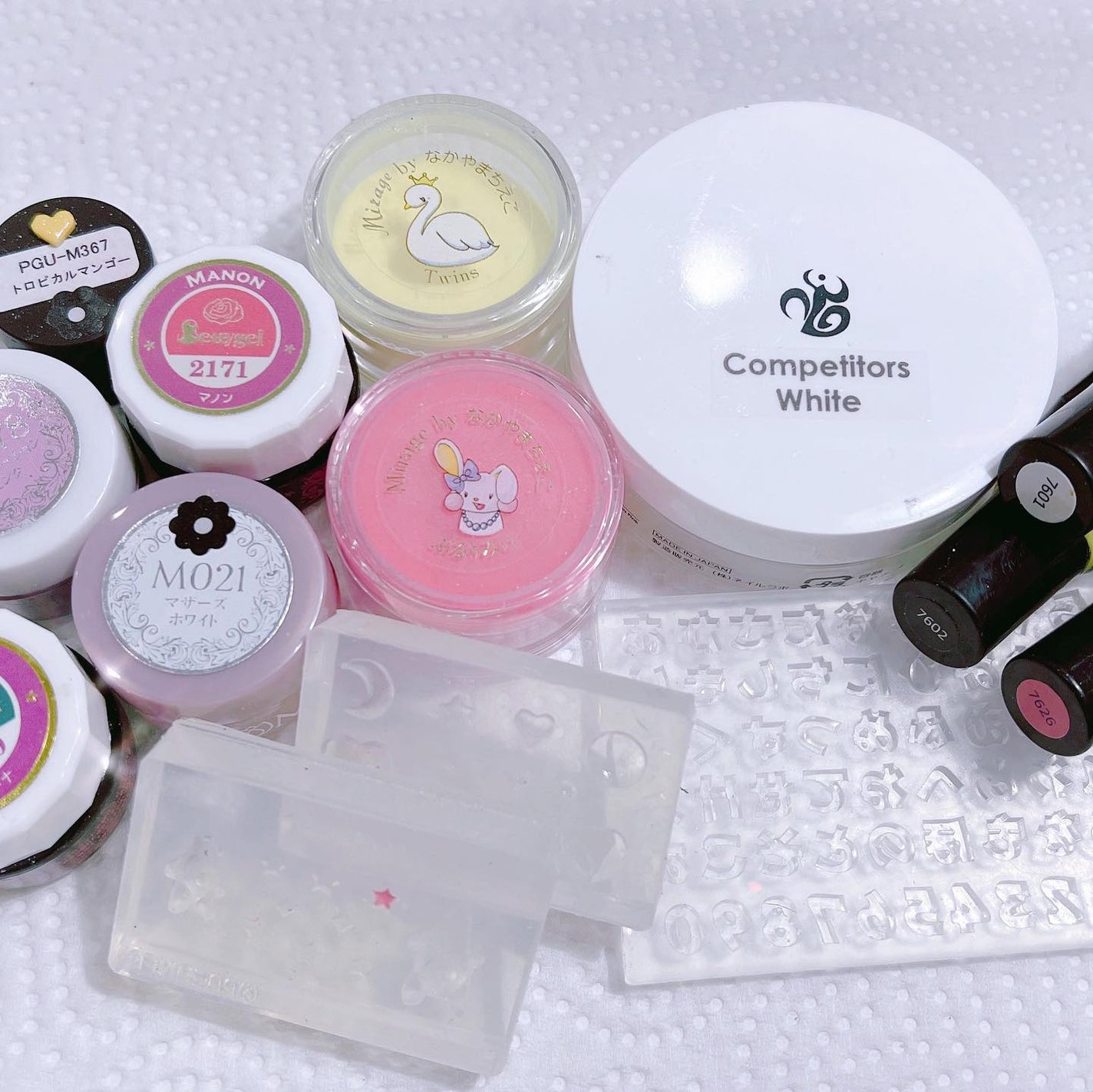 なかやまちえこ on LIPS 「幼稚園ネイル📛⠀⠀@dreamy_canonちゃん⠀@youm..」(4枚目)