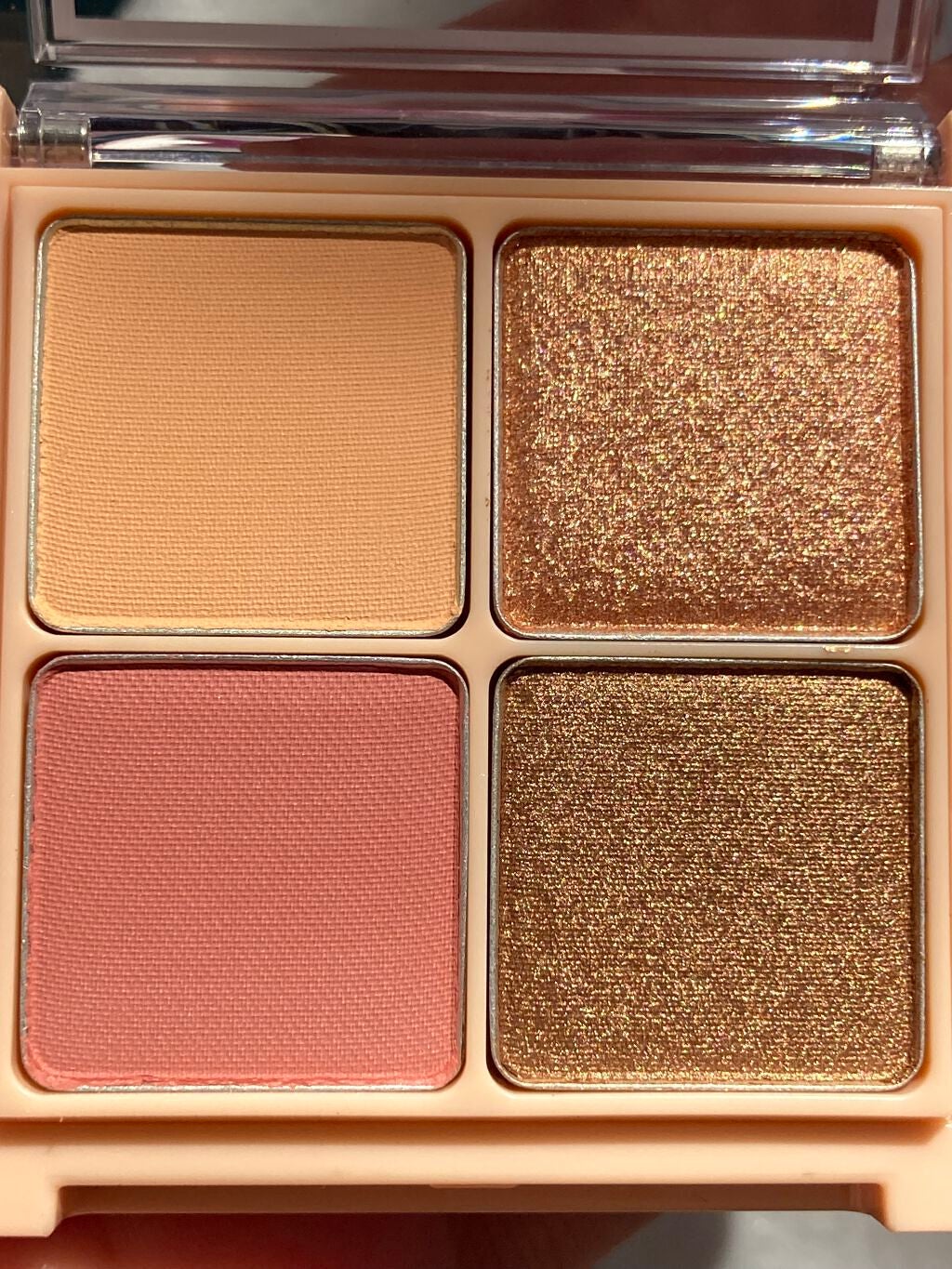 フォーリング イン アイシャドウ パレット/Peach C/アイシャドウパレットを使ったクチコミ(8枚目)