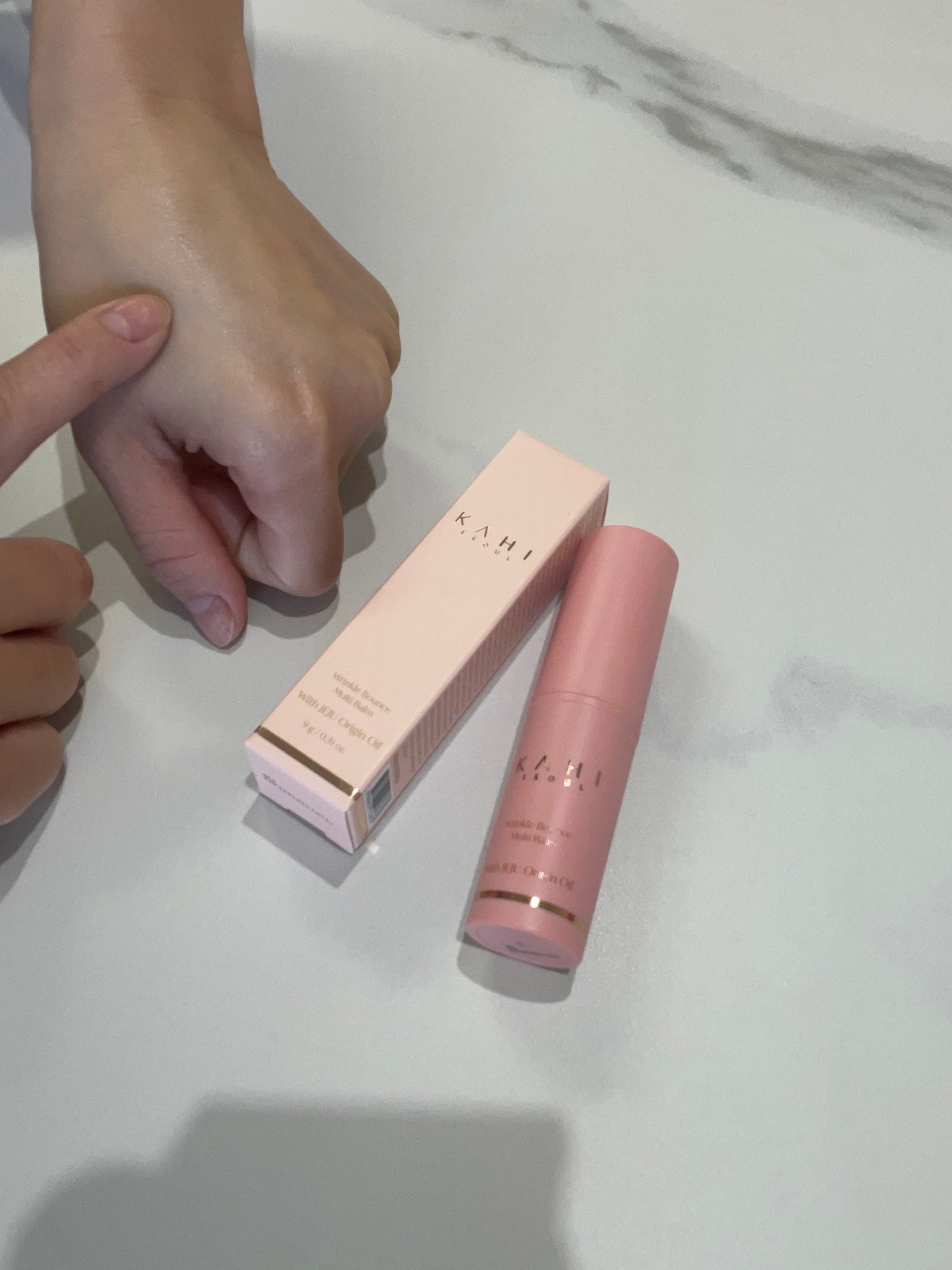 WRバウンス マルチバーム/KAHI/フェイスバームを使ったクチコミ(3枚目)