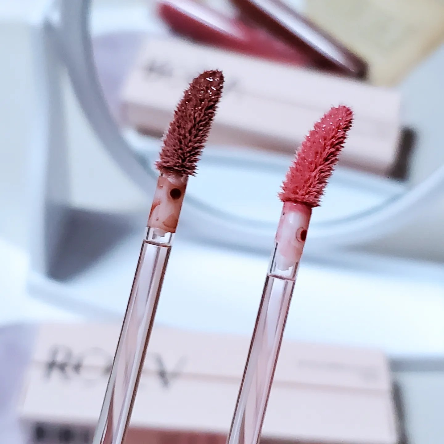 LIP PLUMPER GLAZE TINT/ROJEV/口紅を使ったクチコミ（3枚目）