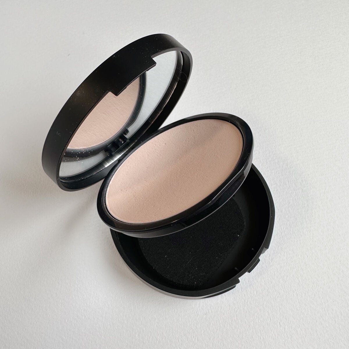 ベアプロ 16HR パウダー ファンデーション/bareMinerals/パウダーファンデーションを使ったクチコミ(6枚目)