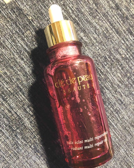 ユイルレパラトゥリス/クレ・ド・ポー ボーテ/美容液を使ったクチコミ(1枚目)