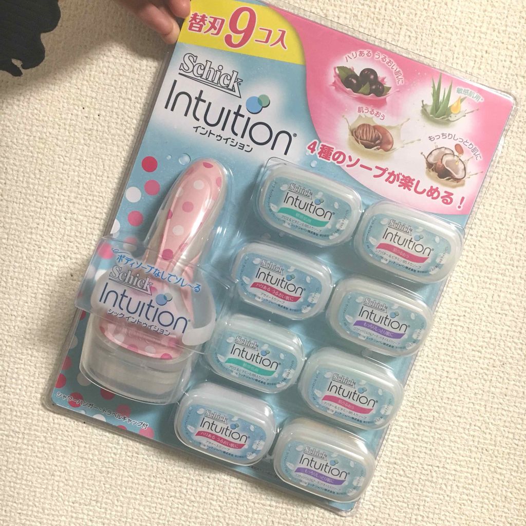 イントゥイション しっとり肌 ホルダー (刃付き+替刃1コ)/イントゥイション/シェーバーを使ったクチコミ（1枚目）