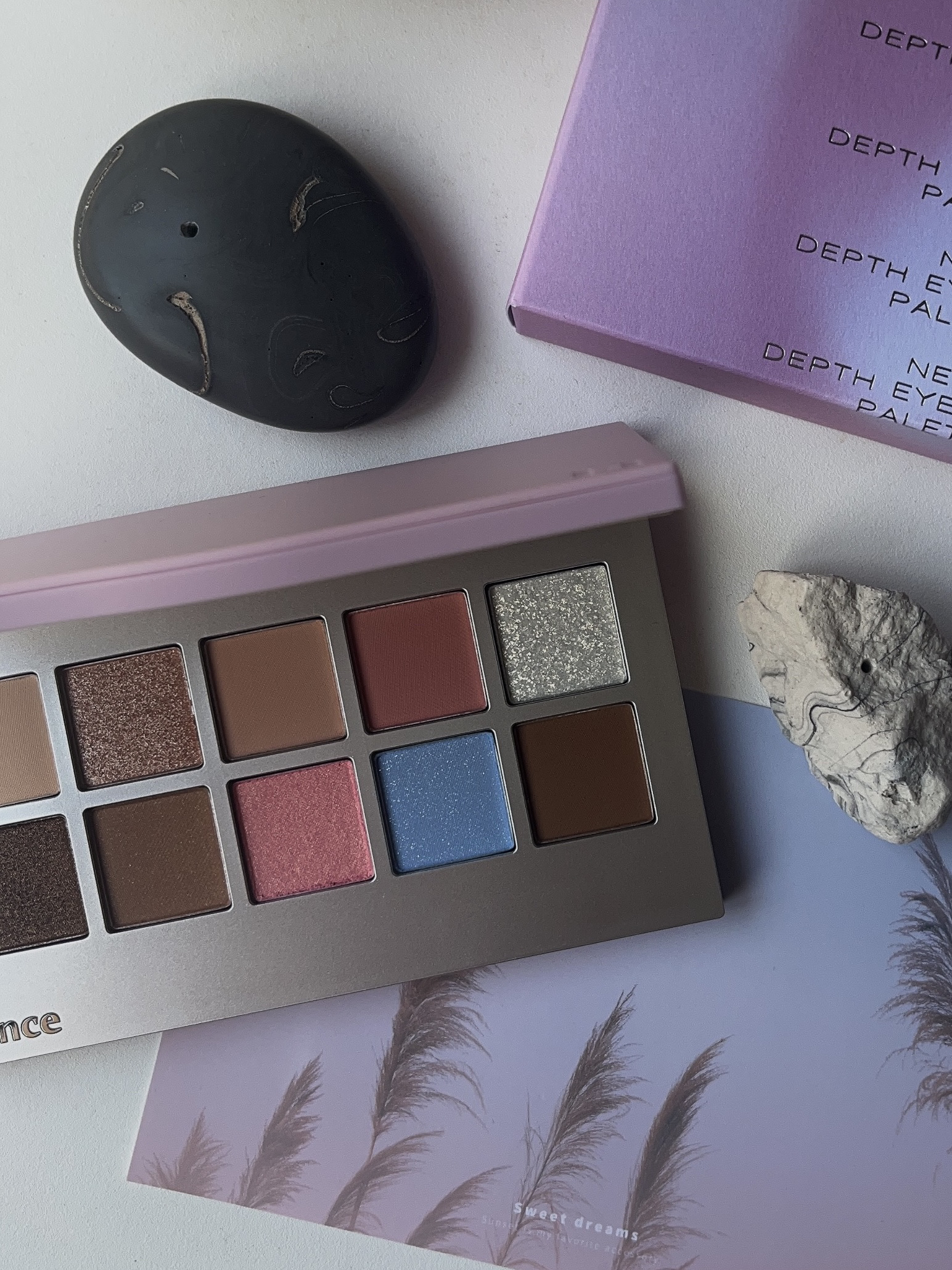ニューデップスアイシャドウパレット 09 イン・モーション/hince/アイシャドウパレットを使ったクチコミ（1枚目）