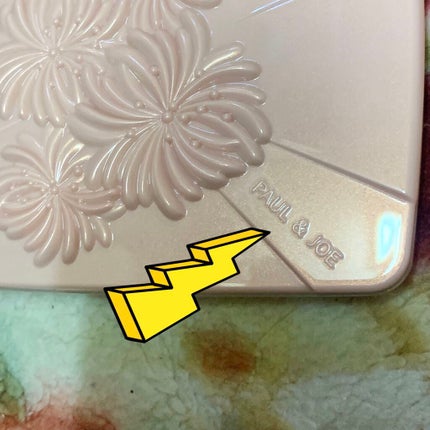 パウダー ファンデーション ケース 001/PAUL & JOE BEAUTE/その他化粧小物を使ったクチコミ(3枚目)