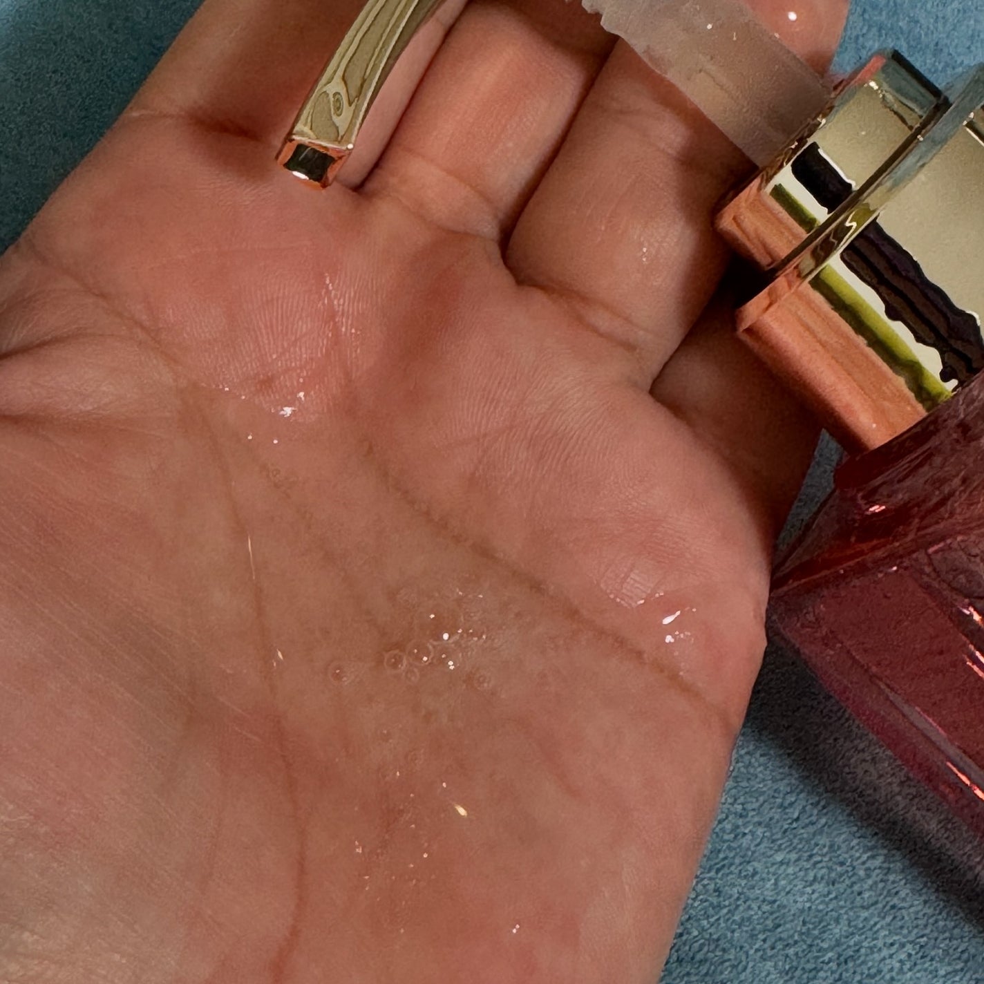 プルント リライトペアセット レッドワイン/Purunt./市販シャンプーを使ったクチコミ(2枚目)