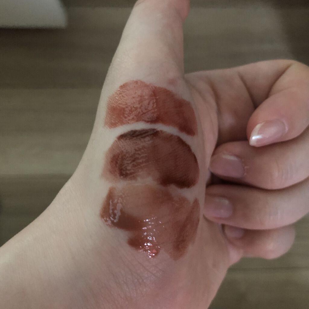 ジューシーラスティングティント/rom&nd/リップティントを使ったクチコミ（2枚目）