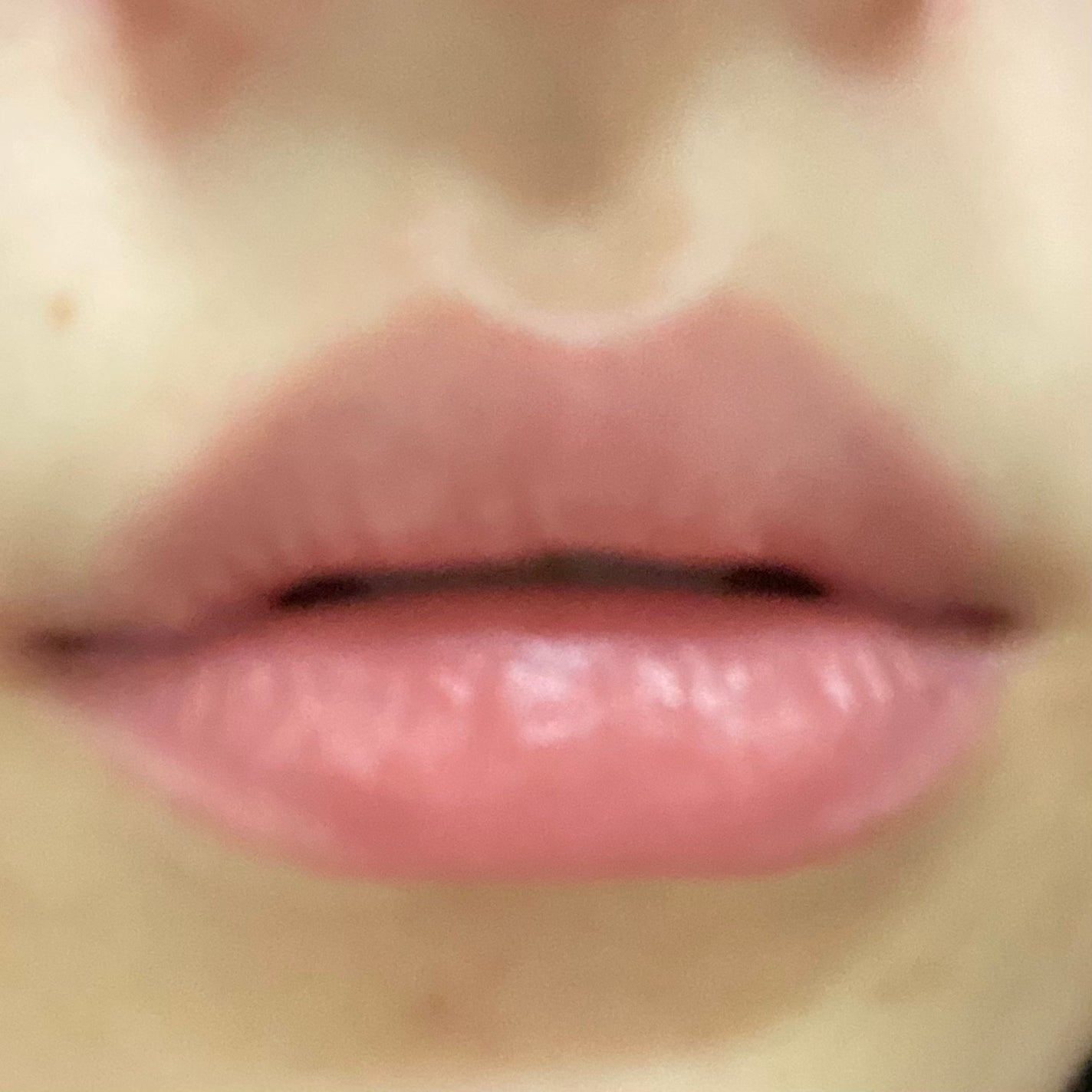 センシュアル ヌードバーム/HERA/リップバームを使ったクチコミ(2枚目)