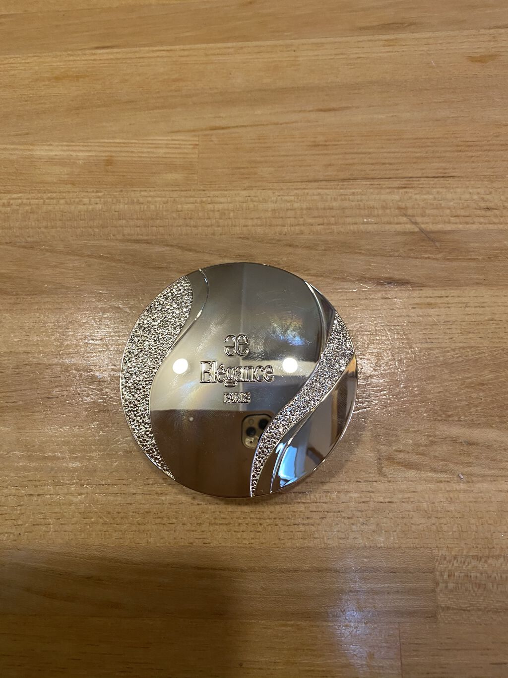 ブリス オーラ PK101/Elégance/パウダーチークを使ったクチコミ（2枚目）