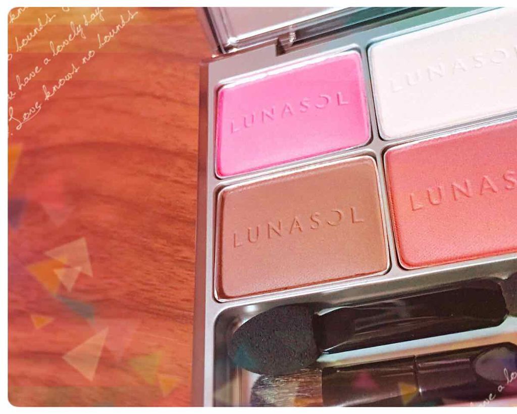 マカロングロウアイズ/LUNASOL/アイシャドウパレットを使ったクチコミ（1枚目）