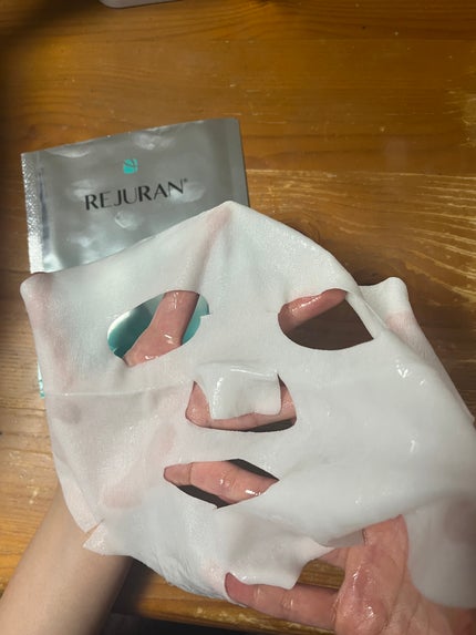 REJURAN ターンオーバーマスク(5枚入り)/REJURAN COSMETICS/シートマスク・パックを使ったクチコミ(4枚目)