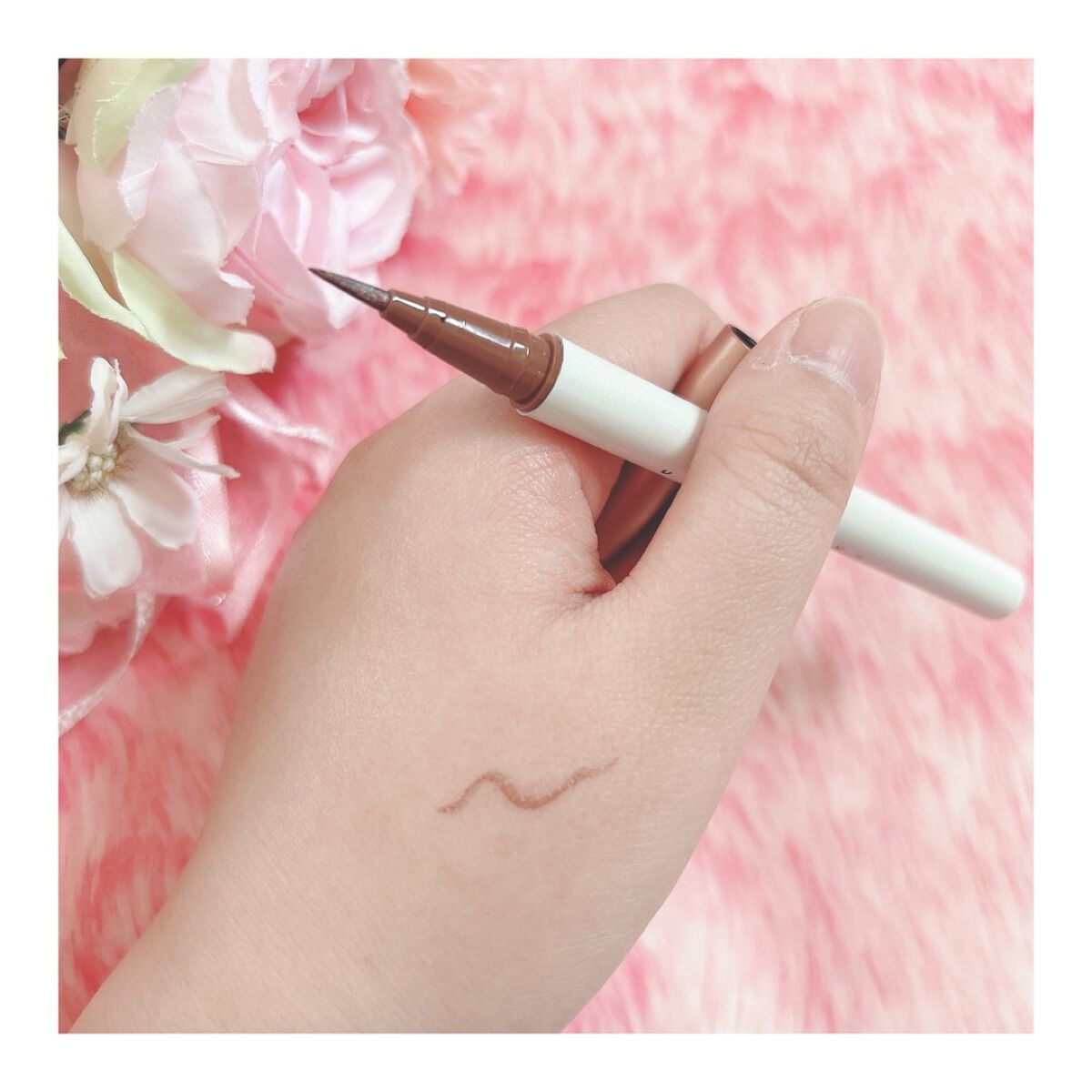 アイデザインライナー/COCOROIKI/リキッドアイライナーを使ったクチコミ(4枚目)