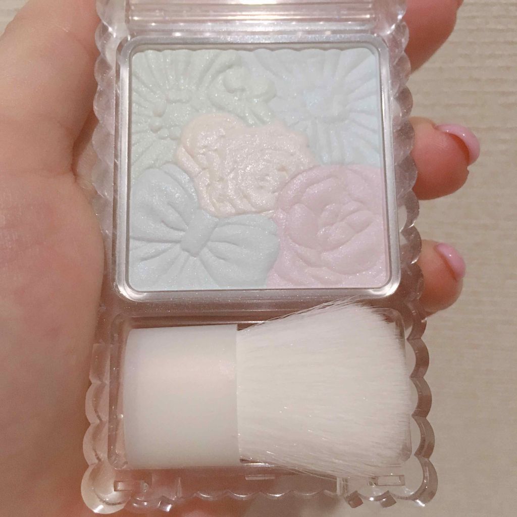 グロウフルールハイライター/キャンメイク/パウダーハイライトを使ったクチコミ(2枚目)