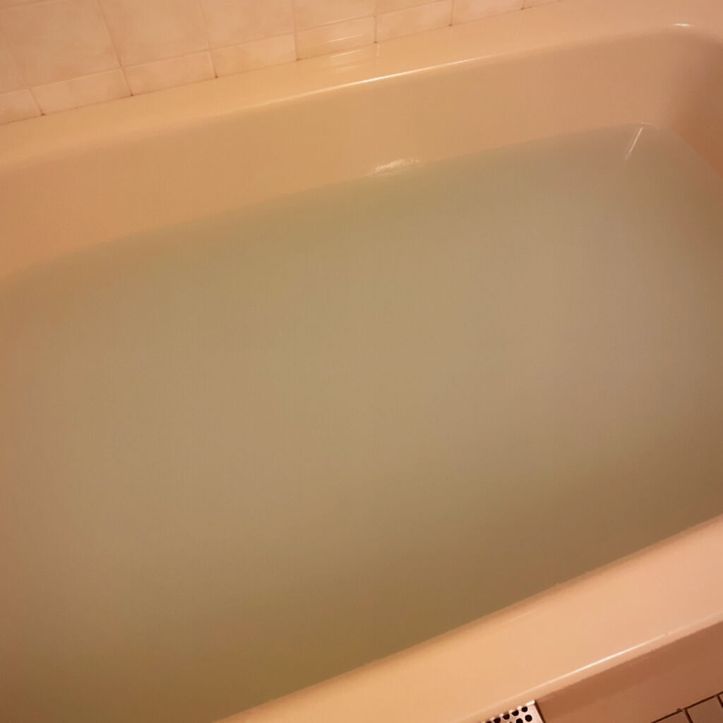 バスナタイム BHTバスソルト(浴用化粧料)/BATHNA TIME/無機塩系入浴剤を使ったクチコミ（3枚目）