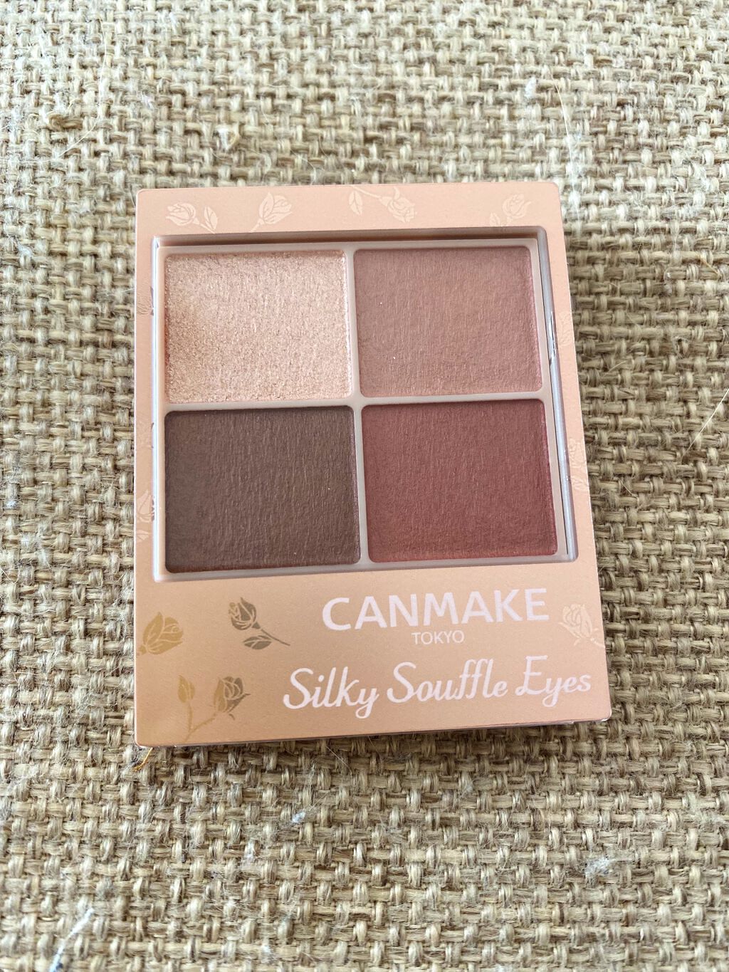 シルキースフレアイズ（マットタイプ）/キャンメイク/アイシャドウパレットを使ったクチコミ（1枚目）