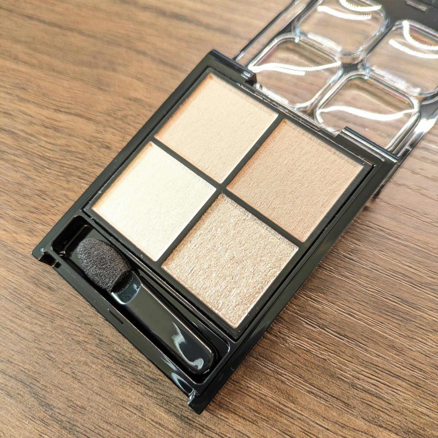 ケイト ポッピングシルエットシャドウ/KATE/アイシャドウパレットを使ったクチコミ(1枚目)