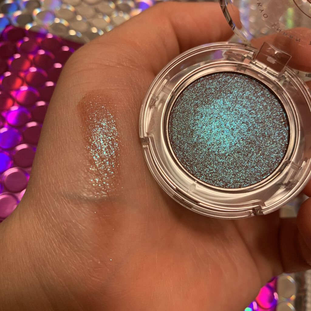 マルチグリッターカラー/ENBAN TOKYO/単色アイシャドウを使ったクチコミ（2枚目）