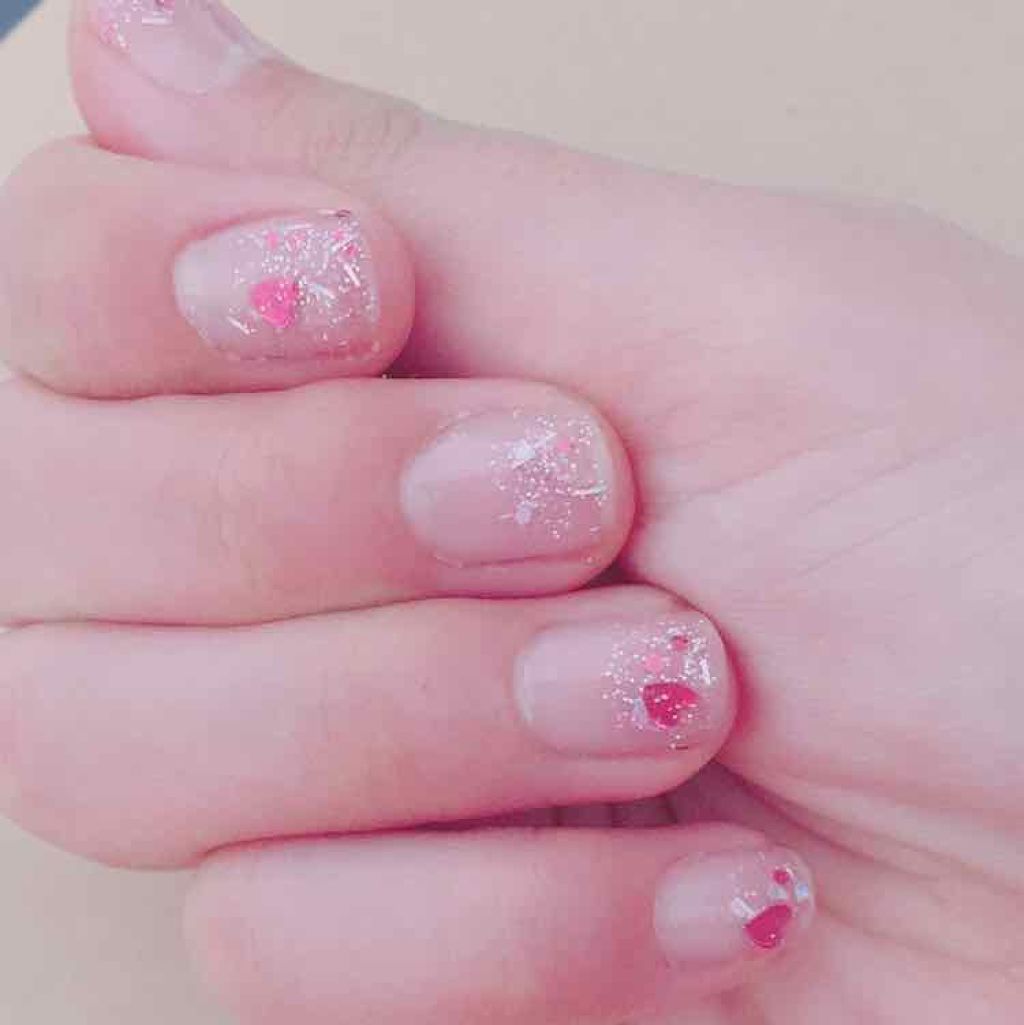 グロスアップネイルカラー/コフレドール/マニキュアを使ったクチコミ(2枚目)