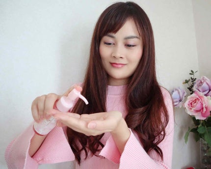 OHANA MAHAALO オハナ・マハロ フレグランスヘアオイル リッチモイスト <ハリーア ノヘア> のクチコミ「9月に発売されたオハナマハロの
フレグランスヘアオイルを試してみたよ😊✨
香りはピカケアウリ.....」(3枚目)