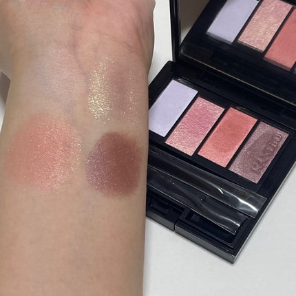 カラードシャドウ 01 Sentimental Wave/KANEBO/アイシャドウパレットを使ったクチコミ(3枚目)