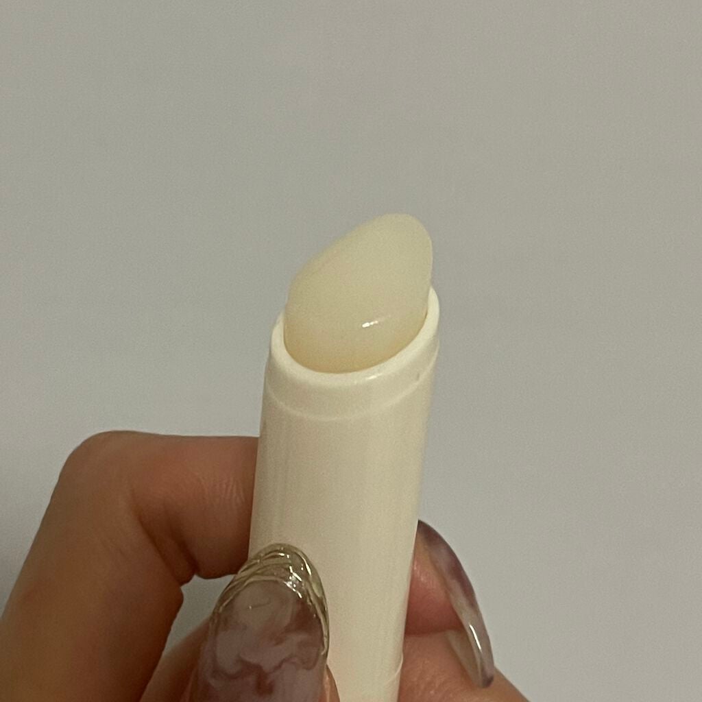 キャノーラハニー ディープモイスチャー リップバーム/innisfree/リップケアを使ったクチコミ(4枚目)