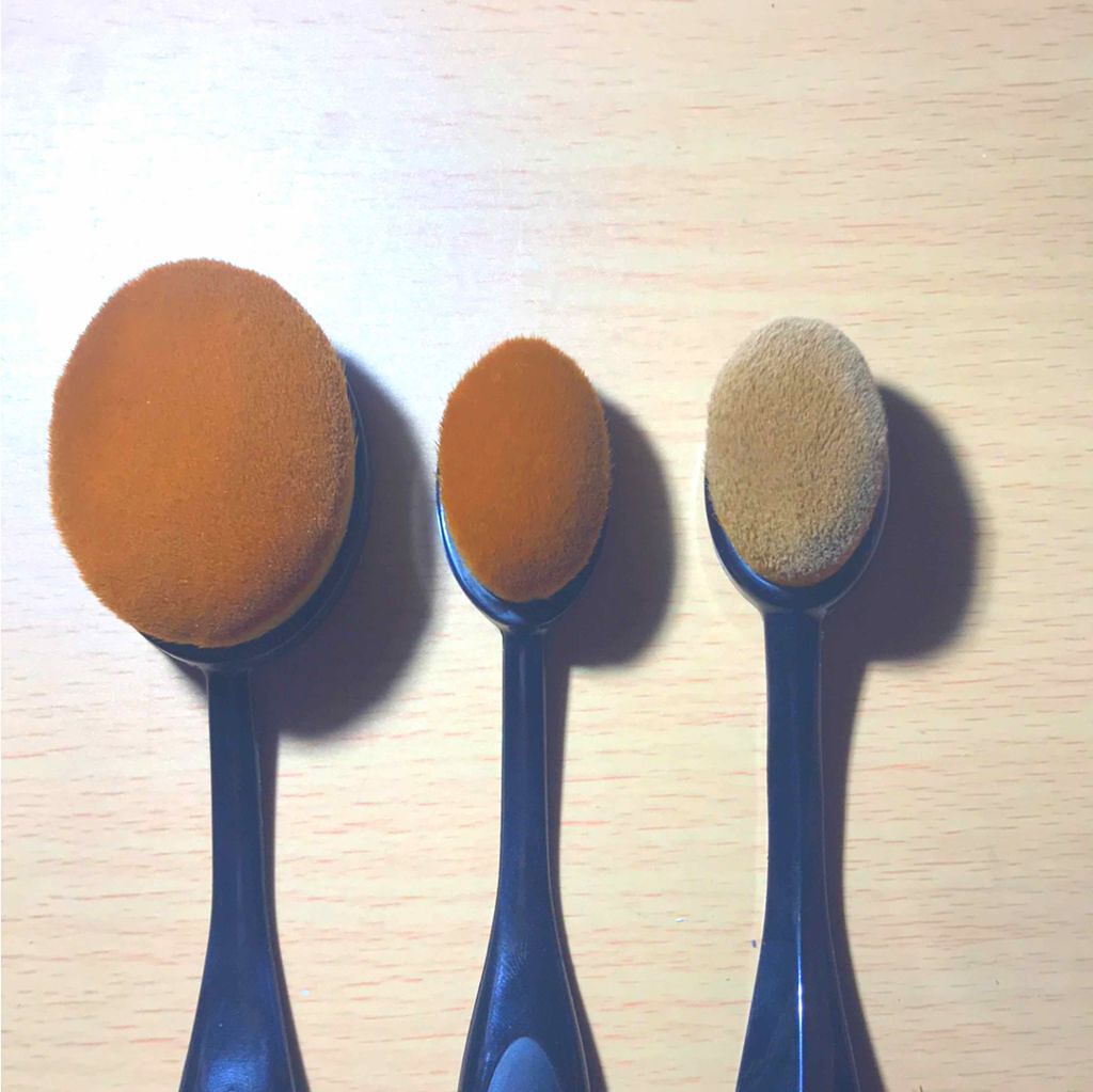 春姫ファンデーションブラシ(オーバル型)/DAISO/メイクブラシを使ったクチコミ(1枚目)