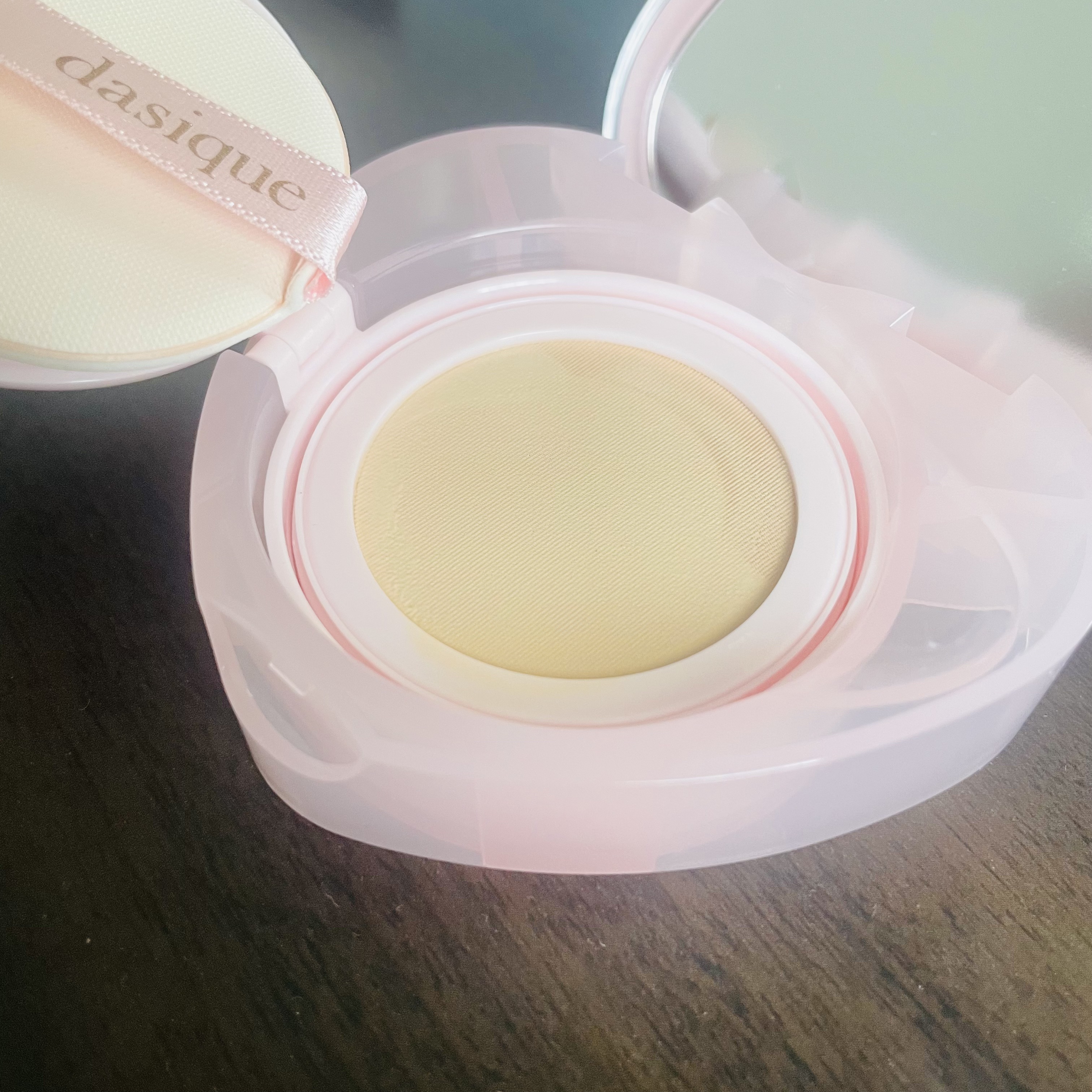 ウォーターデュイジェルクッション/dasique/クッションファンデーションを使ったクチコミ（2枚目）